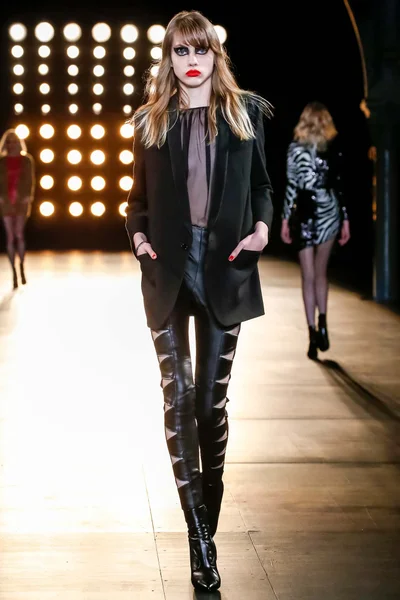 Look 41